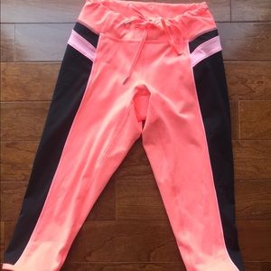 Lululemon Crops Size 2